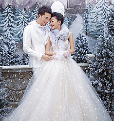 白雪公主
	
		作者：钟晨