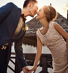 相见马德里
	
		作者：苏雅