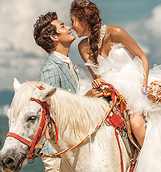 骑马情缘
	
		作者：陈明
