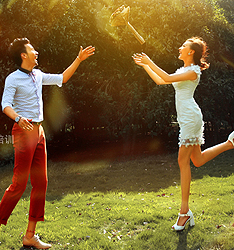 幸福出发
	
		作者：亚东