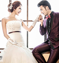 LOVE IS ETERNAL
	
		作者：朱辽斌