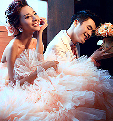 LOVE
	
		作者：袁晓