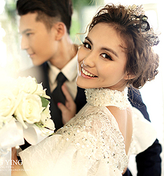 绿
	
		作者：张影