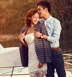 昆士达码头
	
		作者：毕奇