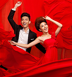 最美中国红
	
		作者：老马