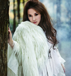 森林女神的幻想
	
		作者：化妆师妍希