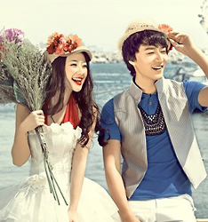 游艇之恋
	
		作者：赵泽