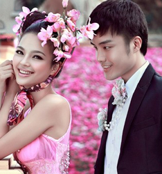 花间
	
		作者：袁晓