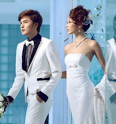 白色浪漫
	
		作者：冯世华