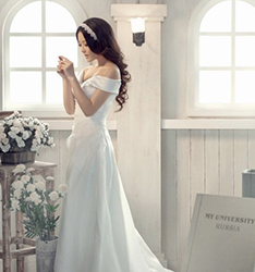 Fairy tales
	
		作者：徐鎧