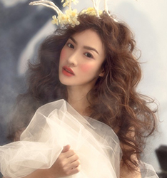 天使与精灵
	
		作者：杨雷