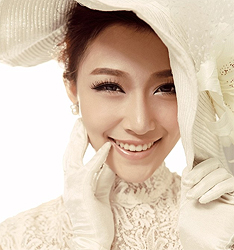 白色圆舞曲
	
		作者：邵奕霖