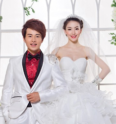 专属幸福
	
		作者：翁SIR