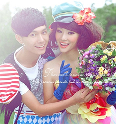 舞动的色彩
	
		作者：老五摄影