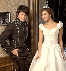 公主嫁衣
	
		作者：柴金