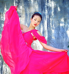 蔷薇
	
		作者：光光