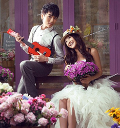 丸丸婚纱
	
		作者：戈登