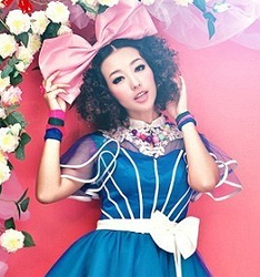 时尚芭芘
	
		作者：杨阳