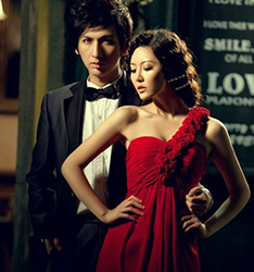 爱情与咖啡有关
	
		作者：徐鎧