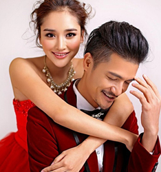 红
	
		作者：王伟