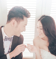 这些年的时光
	
		作者：拾花摄