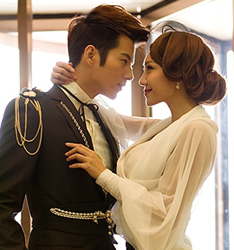 香奈尔恋曲
	
		作者：冯世华