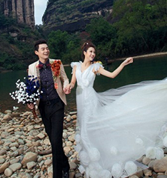 玉女峰
	
		作者：晓军