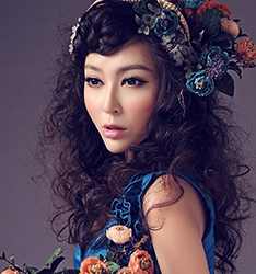 花与爱丽丝
	
		作者：陈杰