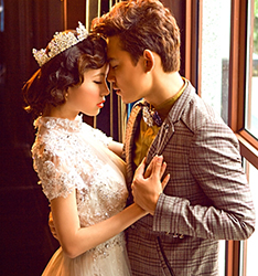 流光溢彩
	
		作者：刘子龙