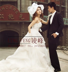 恋人有约
	
		作者：凌峰