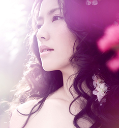 仙子与花
	
		作者：东成视觉