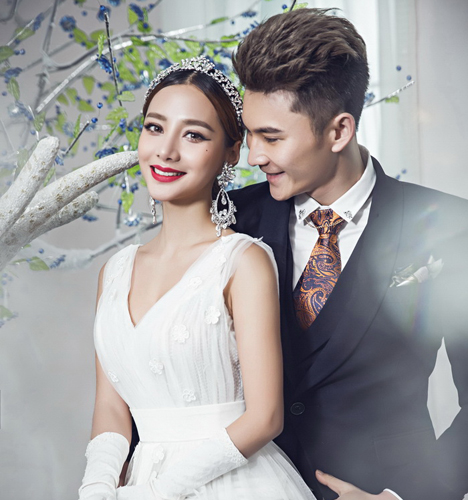 旋转木马
	
		作者：阿来