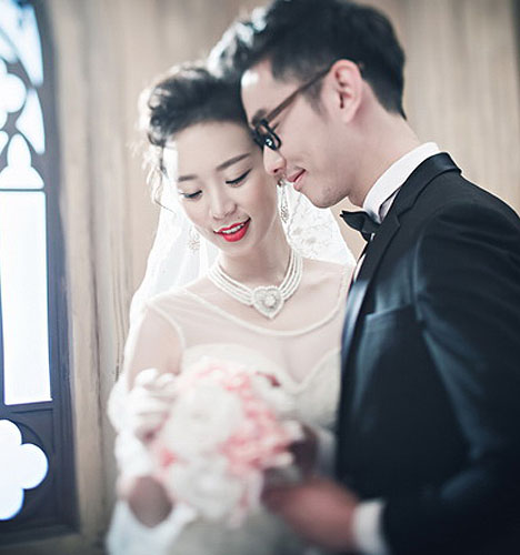 宫殿爱情
	
		作者：阿来