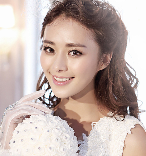 白色宫殿
	
		作者：冯世华