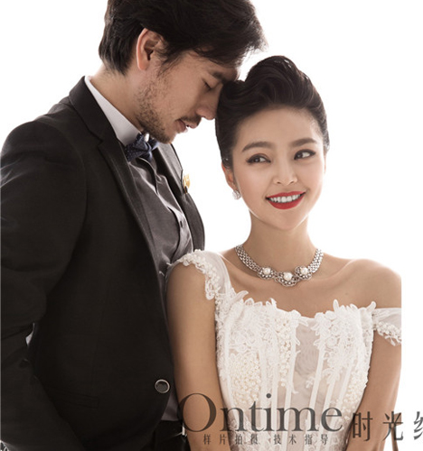 依靠
	
		作者：聚美妆培训机构