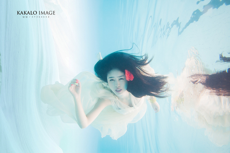 点击大图看下一张：潜水摄影