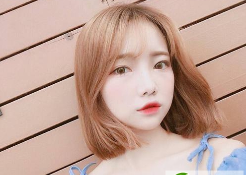 点击大图看下一张：适合学生党的韩式短发 小清新学院风女生短发发型