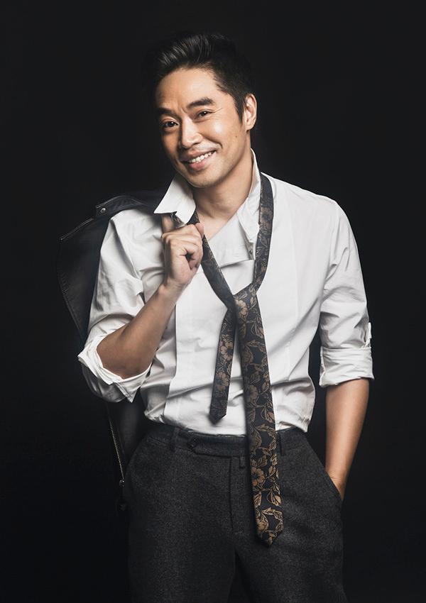 点击大图看下一张:孙逊时尚写真曝光 尽显沧桑熟男魅力