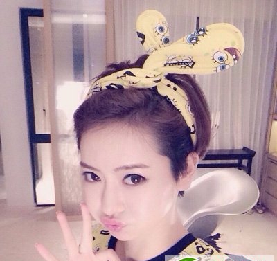 点击大图看下一张：短发女生适合什么新娘发型 戚薇新娘短发造型盘点