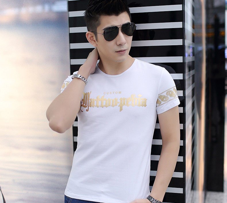 点击大图看下一张：淘宝经常出现的男模特