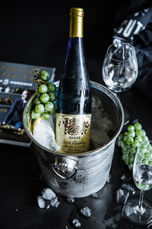 点击大图看下一张：每一天望海，每一天相对