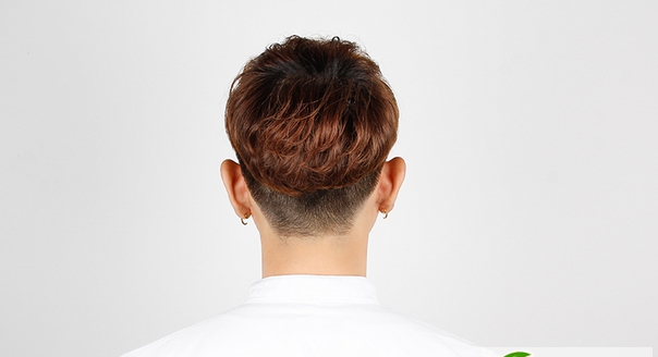点击大图看下一张：韩式男生烫发卷发设计