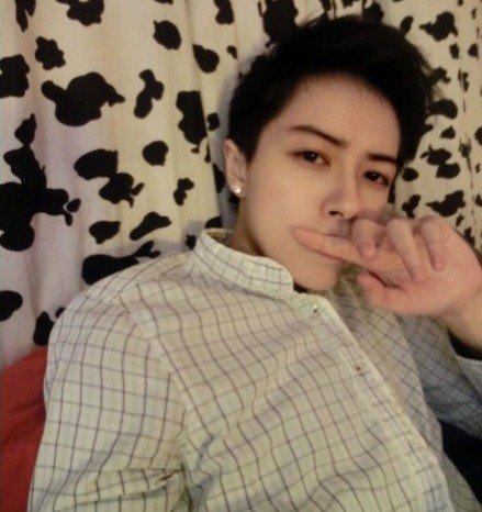 点击大图看下一张：帅哥图片大全真人版 同一个人