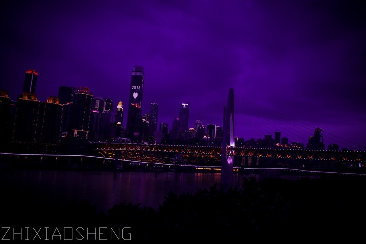 点击大图看下一张：重庆夜景 灯火阑珊