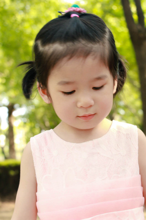 点击大图看下一张:可爱小甜心