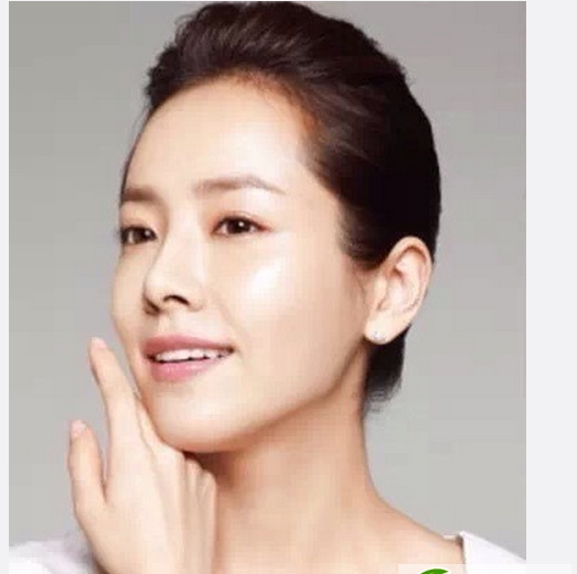 点击大图看下一张:韩国女星韩智敏发型 时尚漂亮的韩式发型