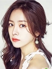 韩国女星韩智敏发型 时尚漂亮的韩式发型