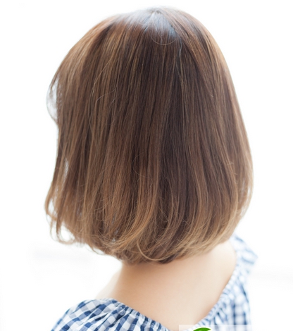 点击大图看下一张：气质波波头流行发型图片