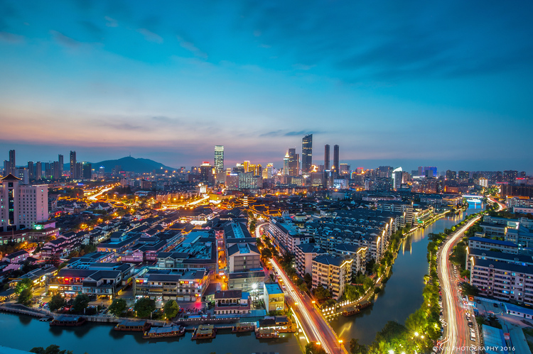 点击大图看下一张：大美无锡