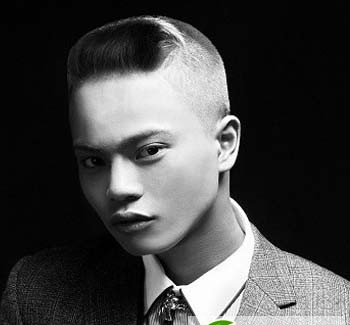 点击大图看下一张：男士齐刘海发型设计图片 锅盖头波波头最有范